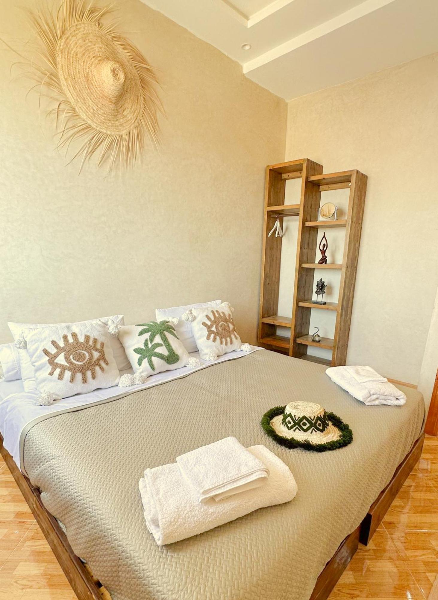 Cactus Surf Experience Hotel Imszuan Kültér fotó