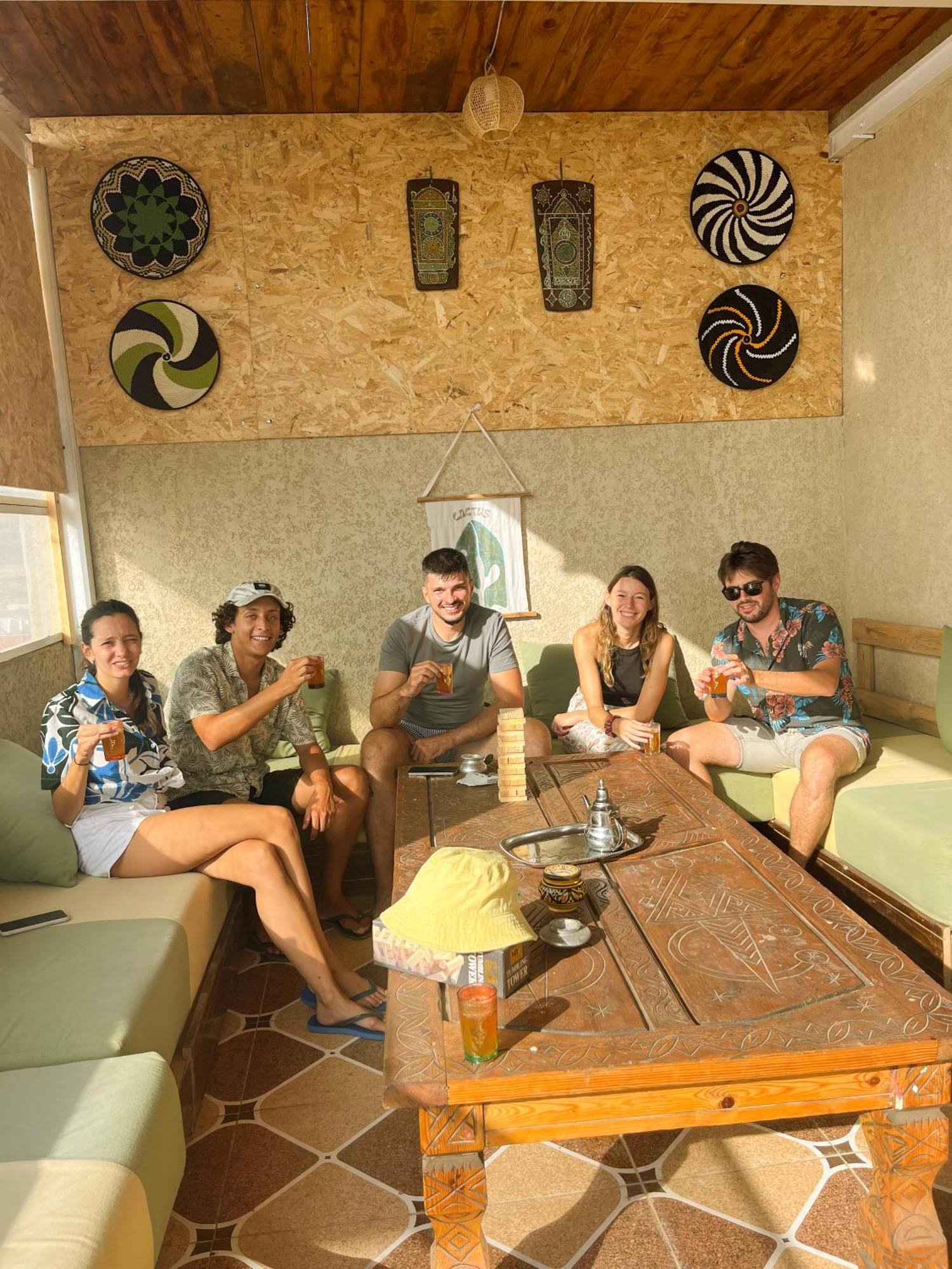 Cactus Surf Experience Hotel Imszuan Kültér fotó